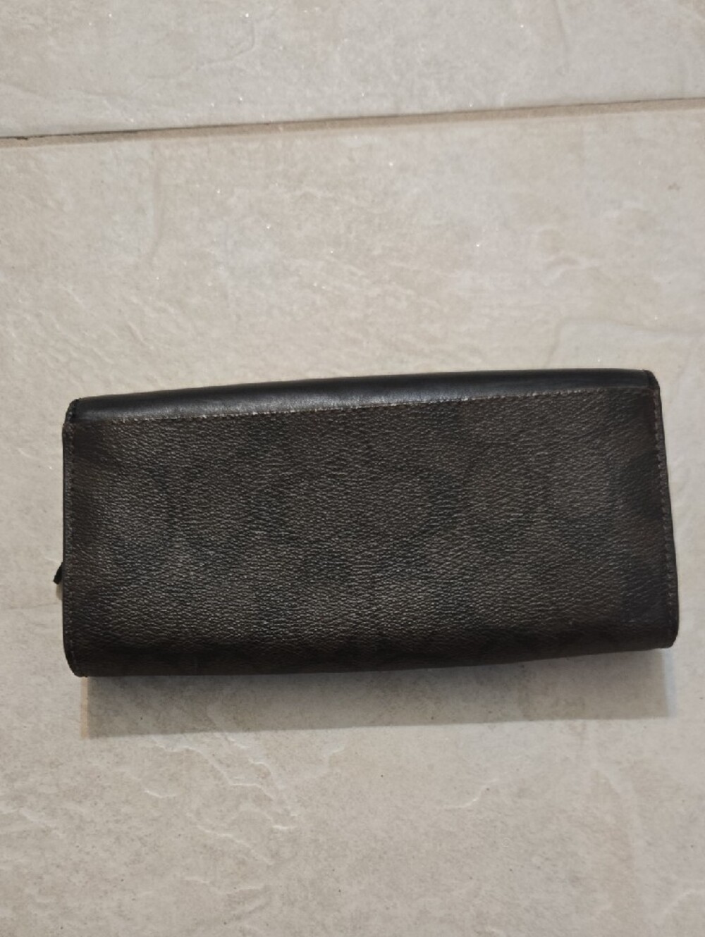 Coach Black Leather Continental Wallet with Gold Logo - Picture 2 of 5
